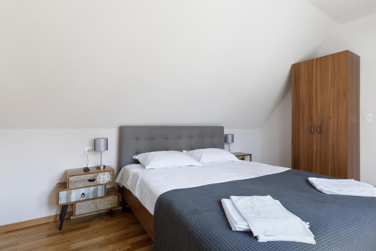 Aki Gray Apartment