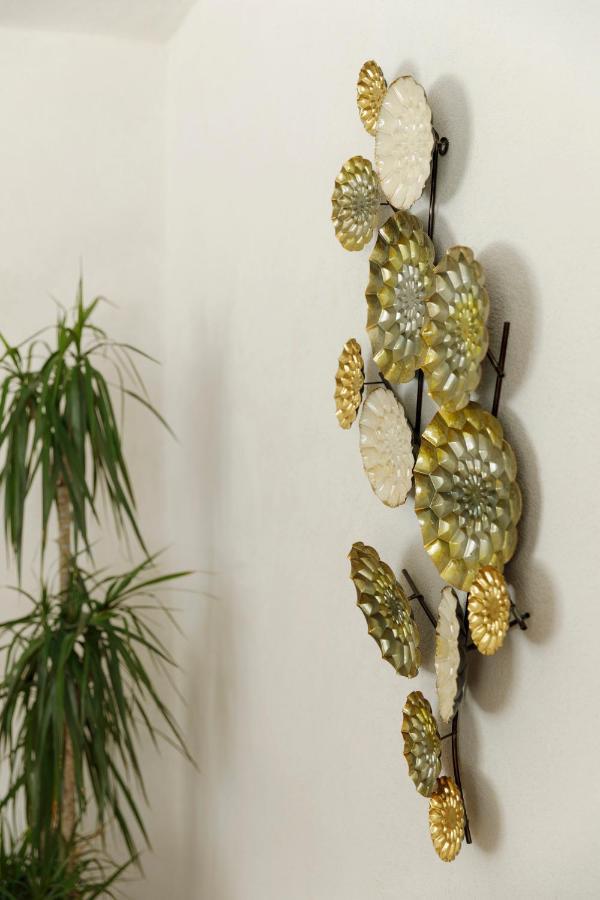 Aki Gray Apartment Brasov