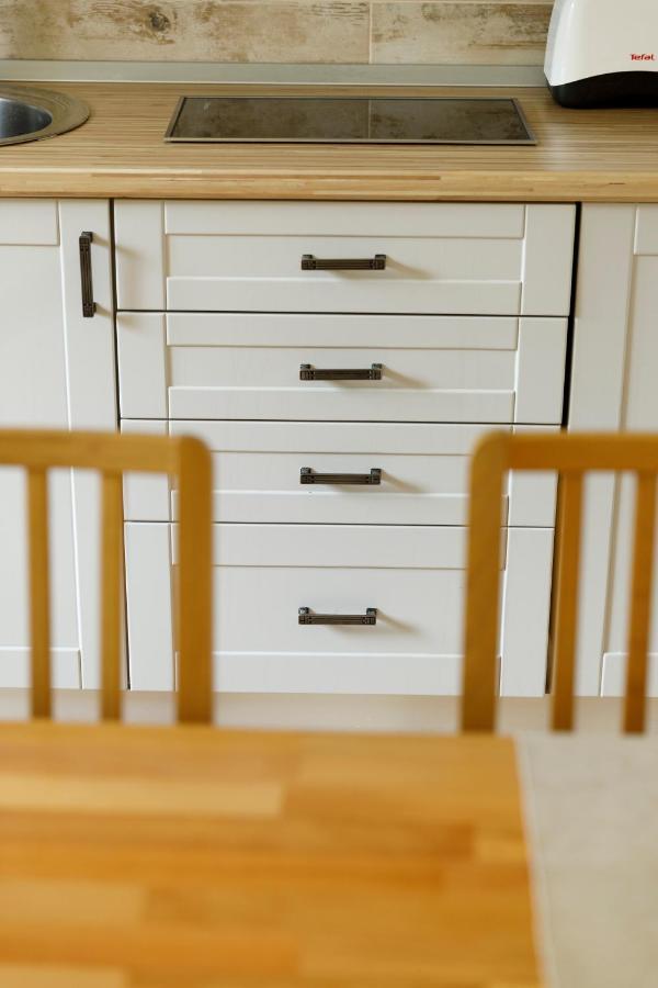Apartment Aki Gray