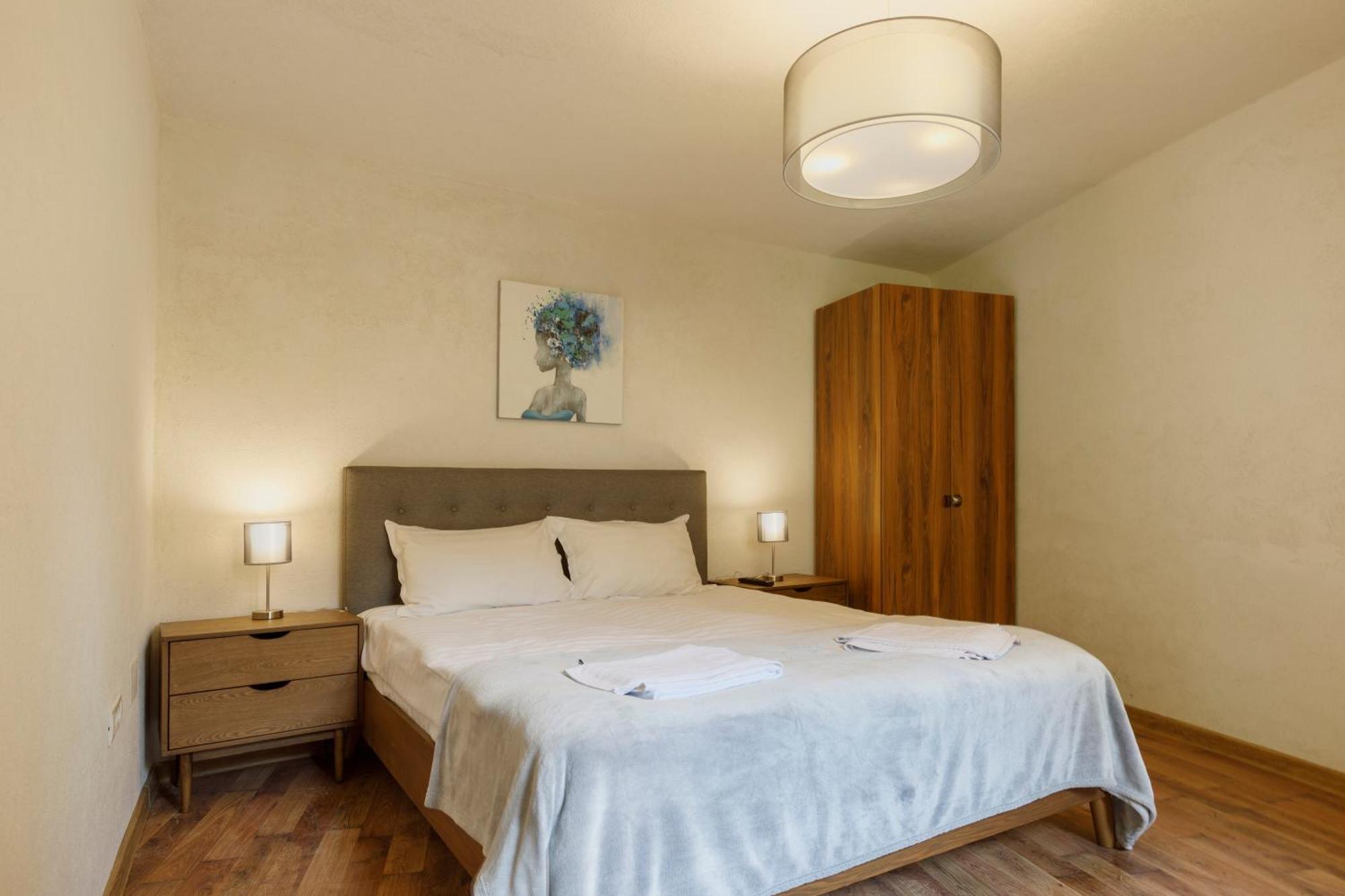 Apartment Aki Gray Brasov