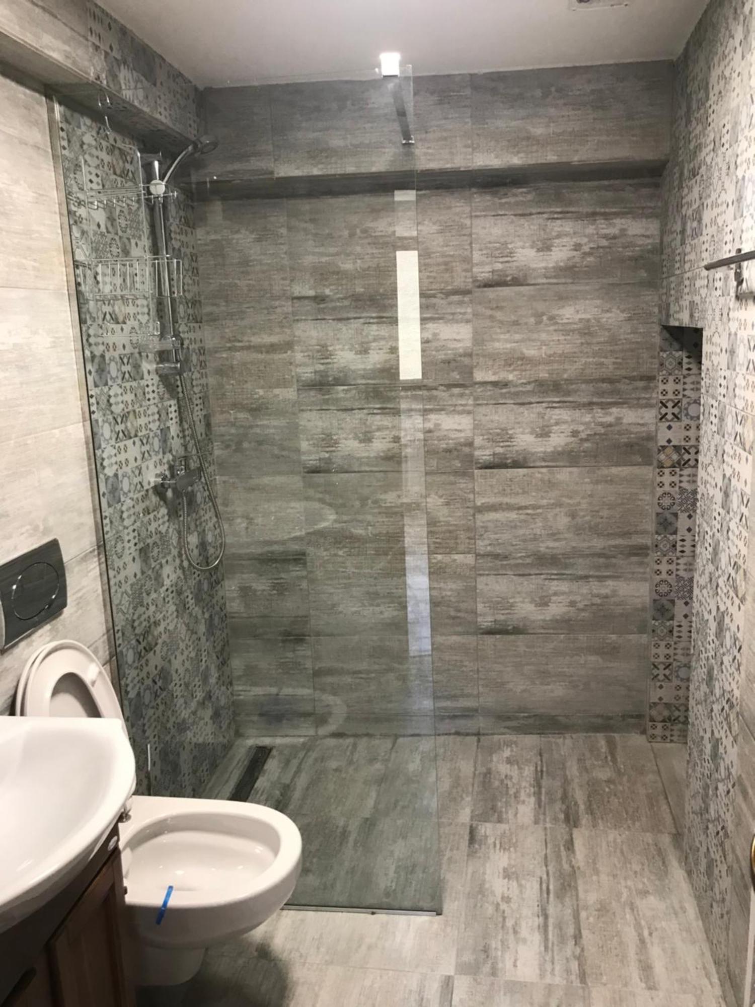 Aki Gray Apartment Brasov