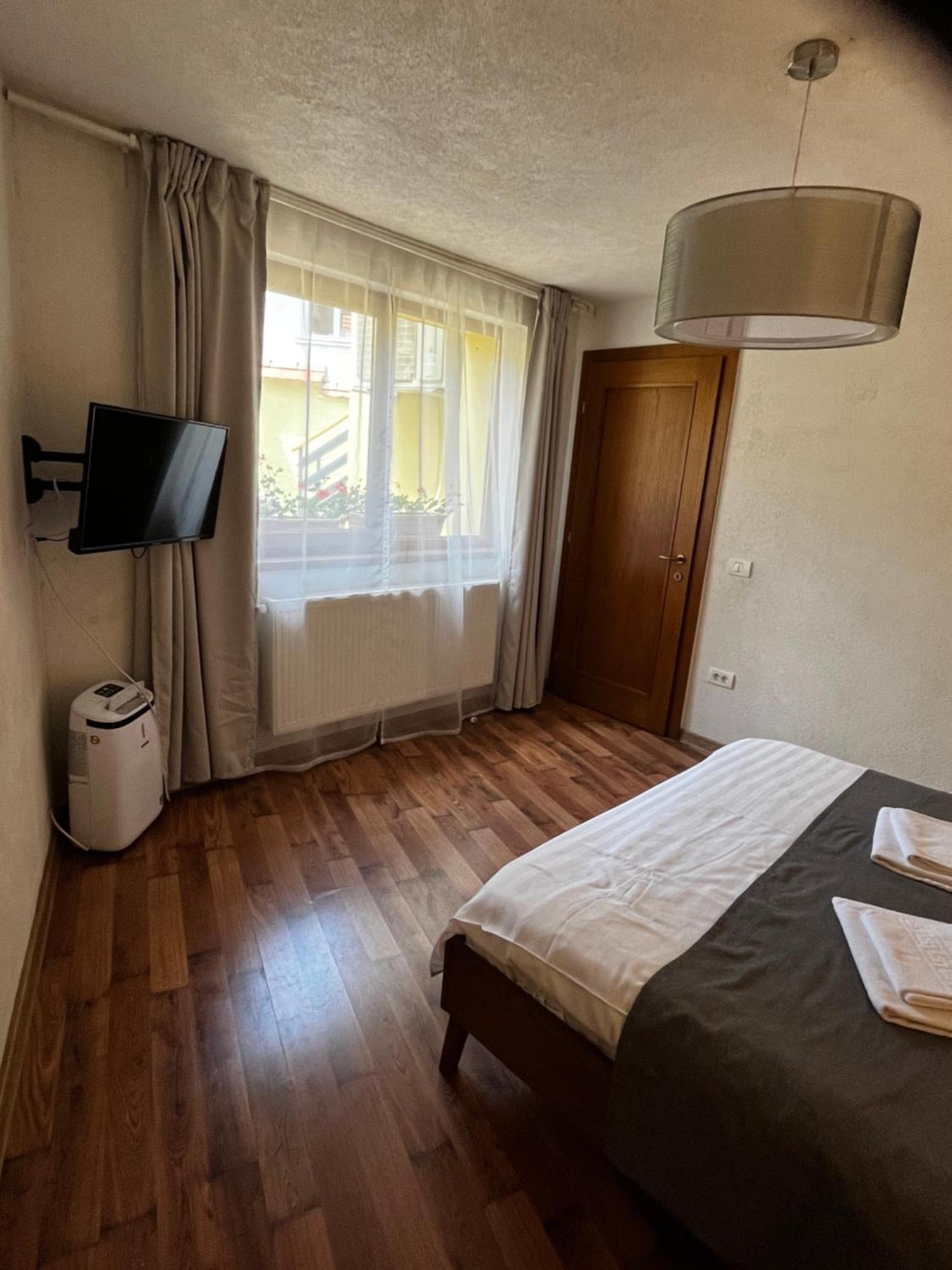 Apartment Aki Gray *